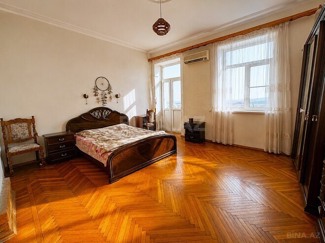 Satılır 2 otaqlı köhnə tikili 70 m², İçəri Şəhər m., photo 7 from 14