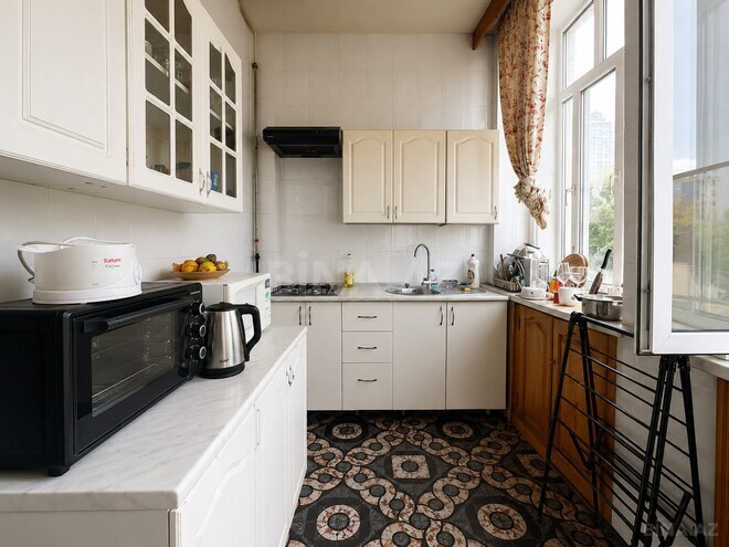 Satılır 2 otaqlı köhnə tikili 70 m², İçəri Şəhər m., photo 11 from 14