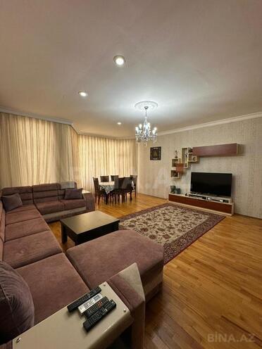 İcarəyə verilir 3 otaqlı yeni tikili 150 m², 8 Noyabr m., photo 1 from 17