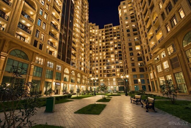 Satılır 4 otaqlı yeni tikili 242 m², Sahil m., photo 1 from 32