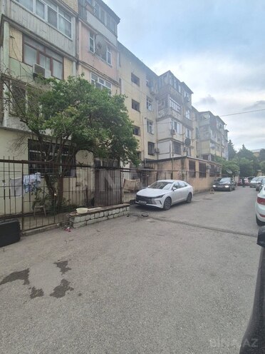 Satılır 3 otaqlı köhnə tikili 80 m², İnşaatçılar m., photo 1 from 30