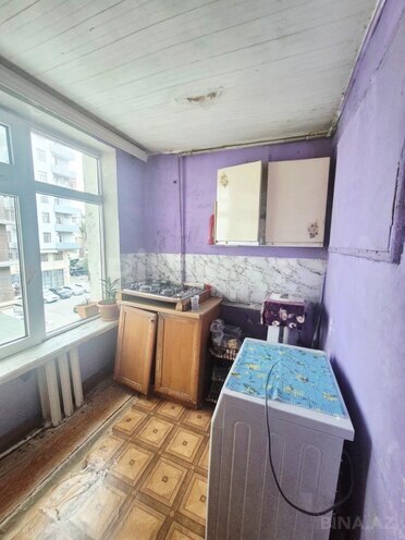 Satılır 3 otaqlı köhnə tikili 80 m², İnşaatçılar m., photo 10 from 30
