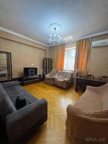 İcarəyə verilir 2 otaqlı köhnə tikili 70 m², Nəsimi r., photo 1 from 18