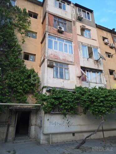 Satılır 2 otaqlı köhnə tikili 49 m², Yasamal r., photo 1 from 15