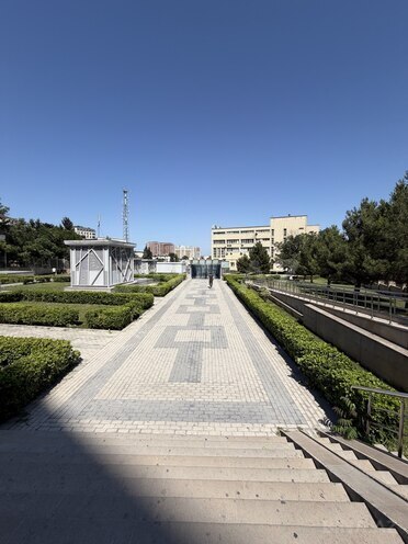 Satılır 3 otaqlı köhnə tikili 75 m², Memar Əcəmi m., photo 3 from 20