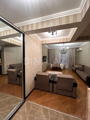 Продается 3-комн. новостройка 95 м², м. Низами, photo 3 from 14
