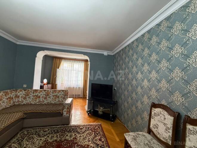 Продаётся 3-комн. вторичка 71 м², м. Элмляр Академиясы, photo 3 from 18