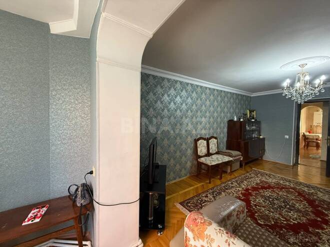Продаётся 3-комн. вторичка 71 м², м. Элмляр Академиясы, photo 5 from 18