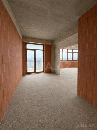 Продаётся 3-комн. новостройка 137 м², пос. Бакиханова, photo 1 from 11