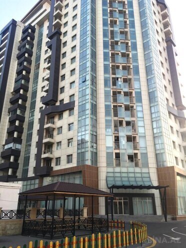 Продаётся 4-комн. новостройка 130 м², м. Гянджлик, photo 1 from 31