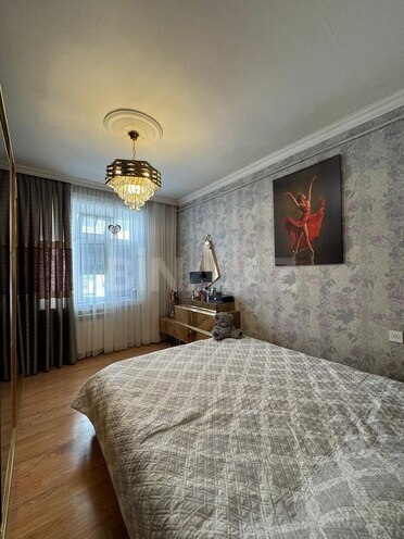 Продаётся 3-комн. вторичка 75 м², м. Ази Асланов, photo 12 from 18