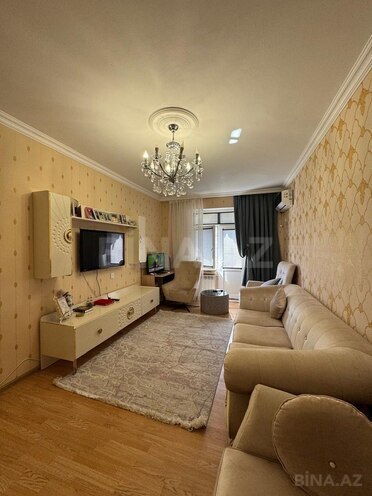 Продаётся 3-комн. вторичка 75 м², м. Ази Асланов, photo 3 from 18