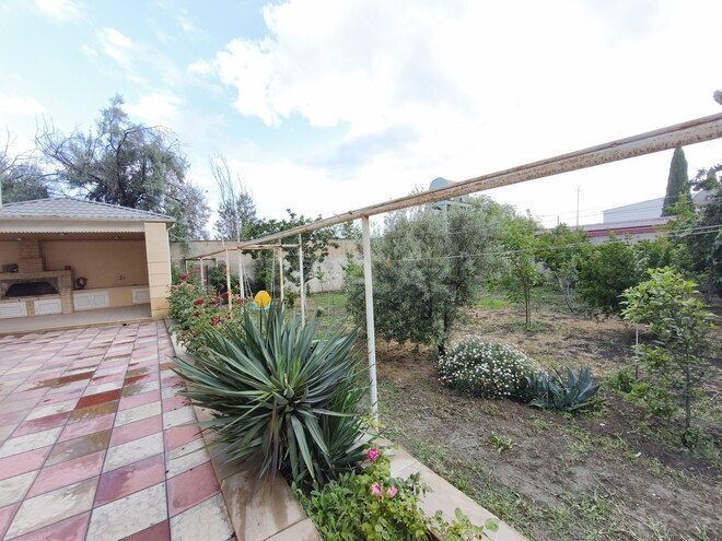 Satılır 7 otaqlı həyət evi/bağ evi 300 m², Sahil q., photo 13 from 29