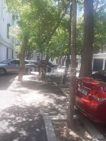 Satılır 2 otaqlı köhnə tikili 57 m², 28 May m., photo 4 from 13
