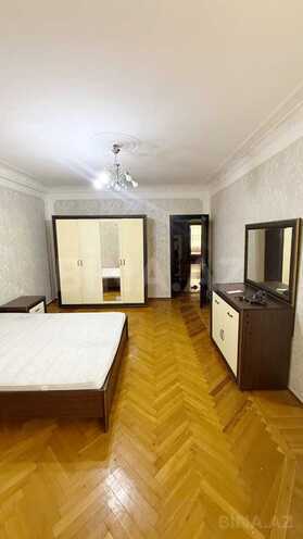 Сдаётся 4-комн. вторичка 100 м², м. Элмляр Академиясы, photo 17 from 19