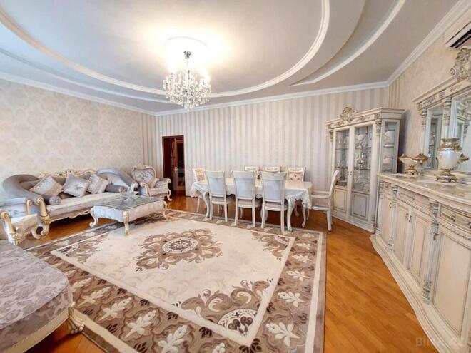 Satılır  həyət evi/bağ evi 600 m², Badamdar q., photo 17 from 32