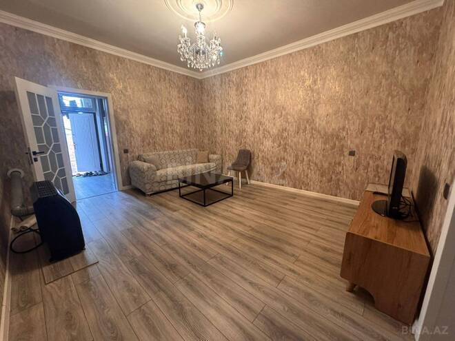 Продаётся 2-комн. вторичка 50 м², пос. Ази Асланова, photo 1 from 11