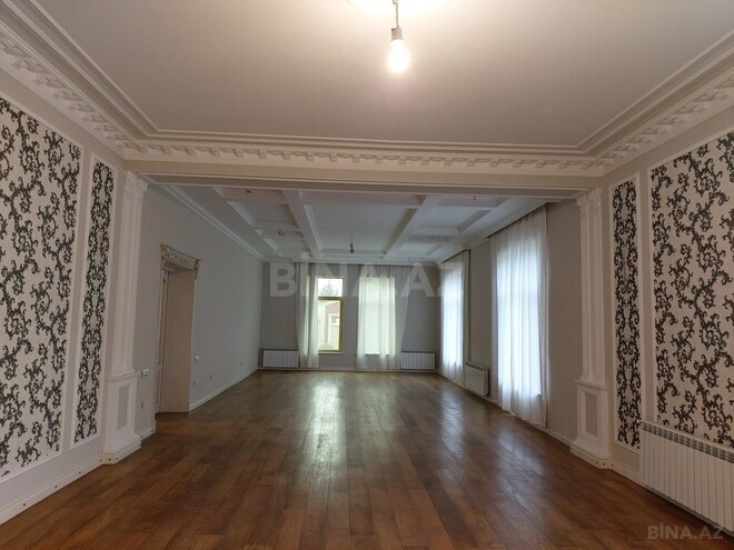 Satılır 8 otaqlı həyət evi/bağ evi 1 000 m², Xətai r., photo 18 from 25