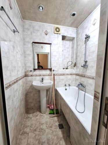 Satılır 4 otaqlı köhnə tikili 90 m², 28 May m., photo 21 from 23