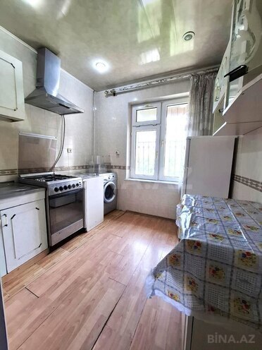 Satılır 4 otaqlı köhnə tikili 90 m², 28 May m., photo 18 from 23