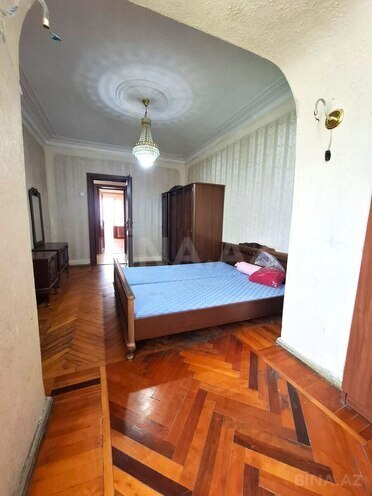Satılır 4 otaqlı köhnə tikili 90 m², 28 May m., photo 6 from 23