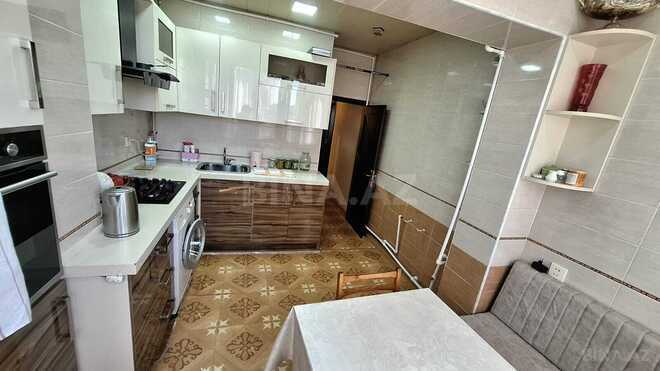 Продаётся 3-комн. вторичка 80 м², м. Азадлыг проспекти, photo 8 from 16