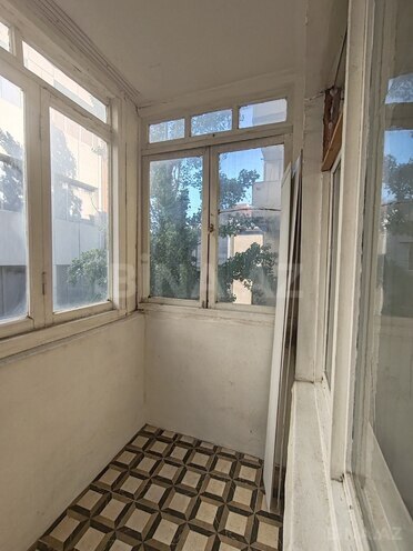 Satılır 1 otaqlı köhnə tikili 40 m², İnşaatçılar m., photo 9 from 13
