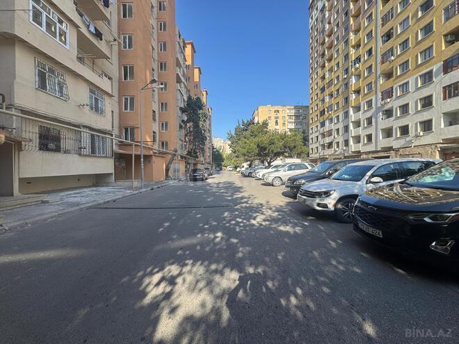 Satılır 3 otaqlı köhnə tikili 69 m², Xalqlar Dostluğu m., photo 29 from 30
