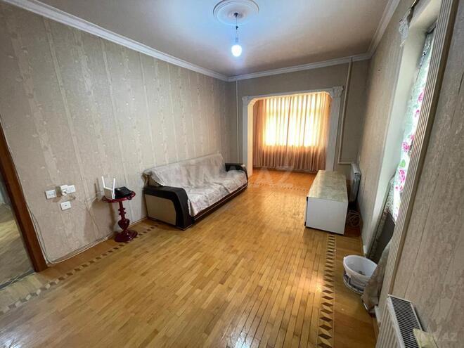 İcarəyə verilir 2 otaqlı köhnə tikili 60 m², Qara Qarayev m., photo 8 from 17