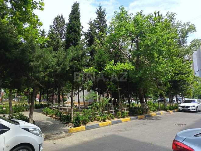 Satılır 2 otaqlı köhnə tikili 65 m², 8 Noyabr m., photo 14 from 18