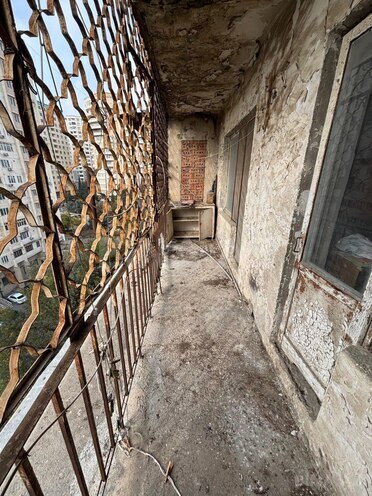 Satılır 4 otaqlı köhnə tikili 110 m², Azadlıq Prospekti m., photo 20 from 21