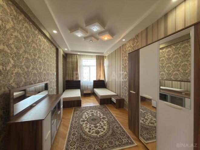 Продаётся 3-комн. новостройка 115 м², м. Нефтчиляр, photo 10 from 24