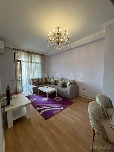 Сдаётся 2-комн. новостройка 70 м², Насиминский  р., photo 1 from 15