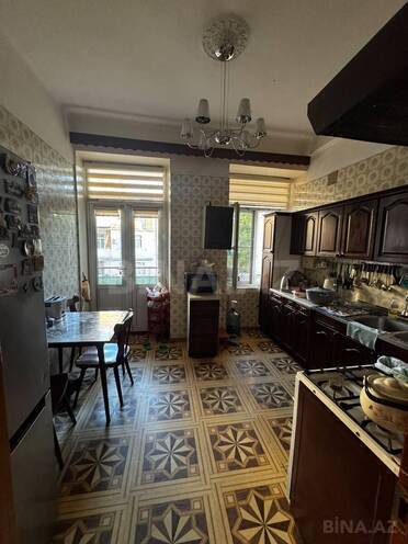 Продаётся 3-комн. вторичка 105 м², м. Ичеришехер, photo 6 from 12
