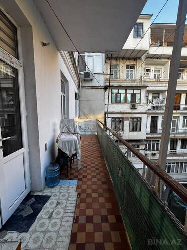Продаётся 3-комн. вторичка 105 м², м. Ичеришехер, photo 9 from 12