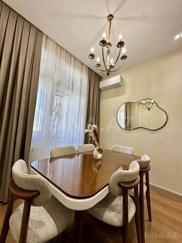 Satılır 2 otaqlı yeni tikili 65 m², 28 May m., photo 1 from 30