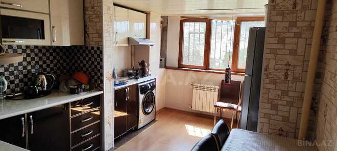 Satılır 2 otaqlı köhnə tikili 60 m², Massiv A q., photo 19 from 20