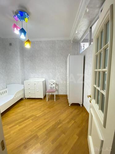 İcarəyə verilir 3 otaqlı yeni tikili 100 m², İnşaatçılar m., photo 18 from 25