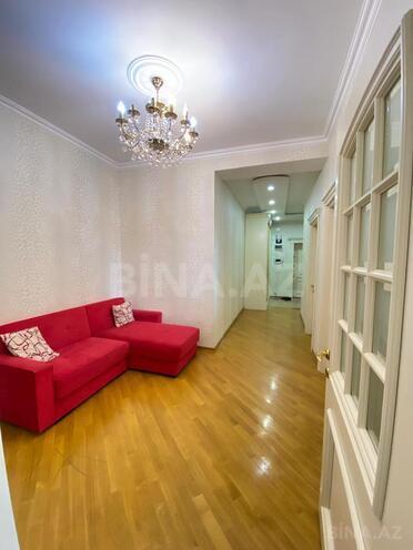 İcarəyə verilir 3 otaqlı yeni tikili 100 m², İnşaatçılar m., photo 1 from 25