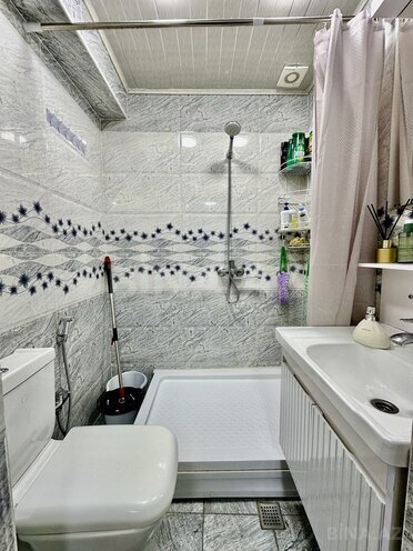 Продаётся 2-комн. вторичка 48 м², м. Гянджлик, photo 8 from 12