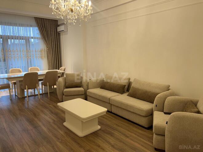 Сдаётся 3-комн. новостройка 120 м², м. Ичеришехер, photo 1 from 20