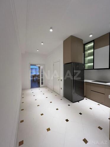 Сдаётся 3-комн. новостройка 120 м², м. Ичеришехер, photo 18 from 20