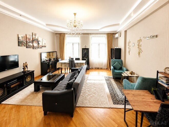 Satılır 3 otaqlı yeni tikili 135 m², Nizami m., photo 1 from 17