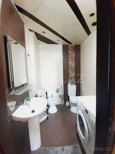 Сдаётся 3-комн. новостройка 135 м², м. Низами, photo 19 from 20