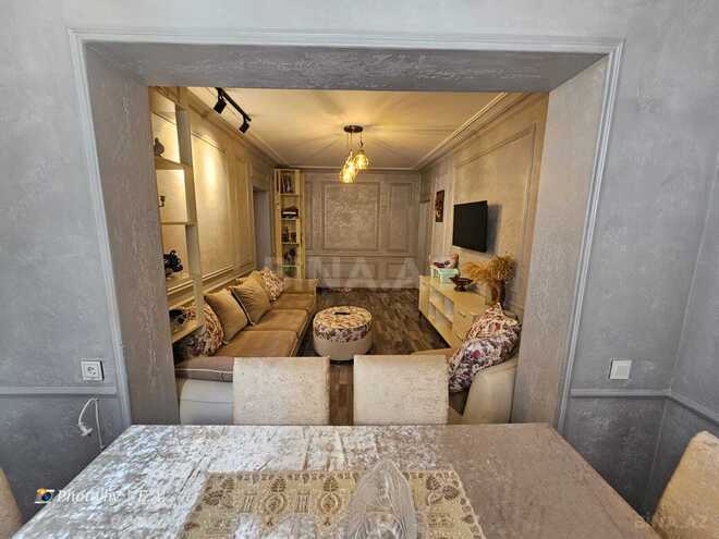 Продаётся 3-комн. вторичка 65 м², м. Азадлыг проспекти, photo 4 from 15