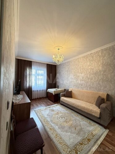 Продаётся 1-комн. вторичка 40 м², м. Иншаатчылар, photo 1 from 13