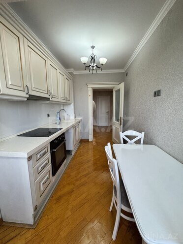 Satılır 2 otaqlı köhnə tikili 70 m², Azadlıq Prospekti m., photo 11 from 19