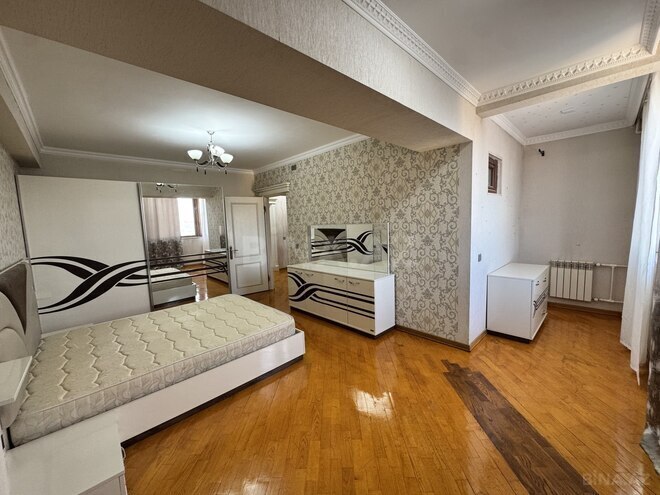 Satılır 2 otaqlı köhnə tikili 70 m², Azadlıq Prospekti m., photo 6 from 19