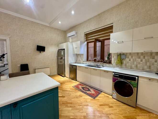 Satılır 7 otaqlı həyət evi/bağ evi 392 m², Qara Qarayev m., photo 11 from 32
