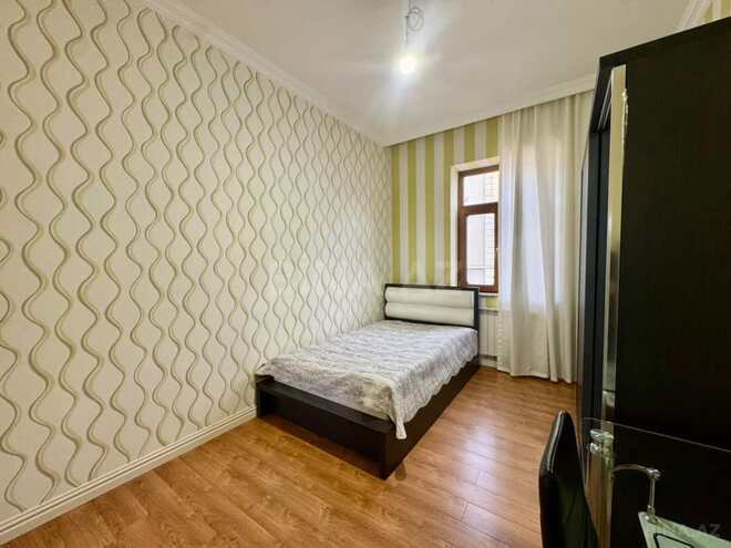 Satılır 7 otaqlı həyət evi/bağ evi 392 m², Qara Qarayev m., photo 17 from 32